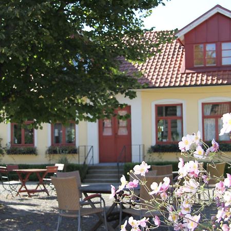 Blasingsborgs Gardshotell Pa Oesterlen Kivik Bagian luar foto